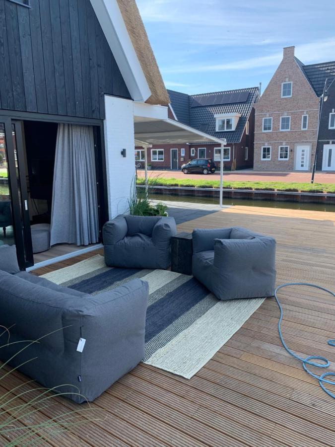 New High End Waterfront Family Villa Stavoren Luaran gambar