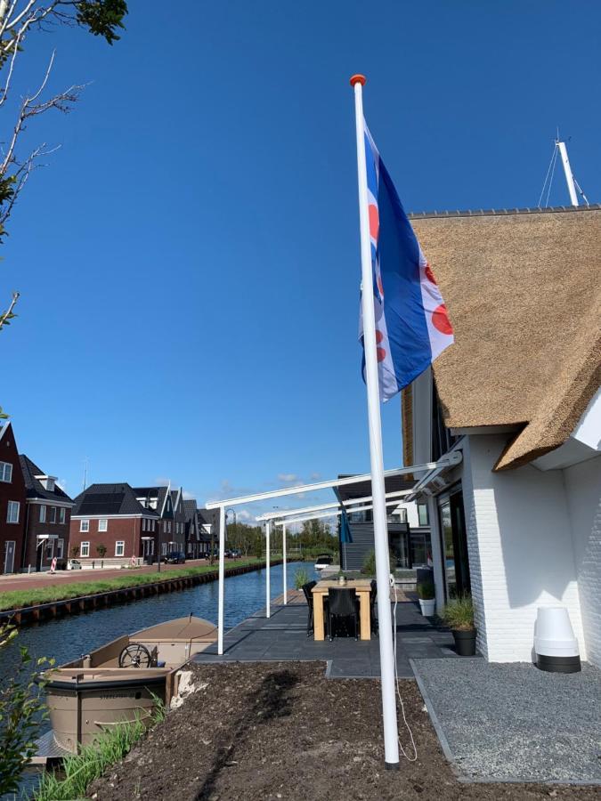 New High End Waterfront Family Villa Stavoren Luaran gambar