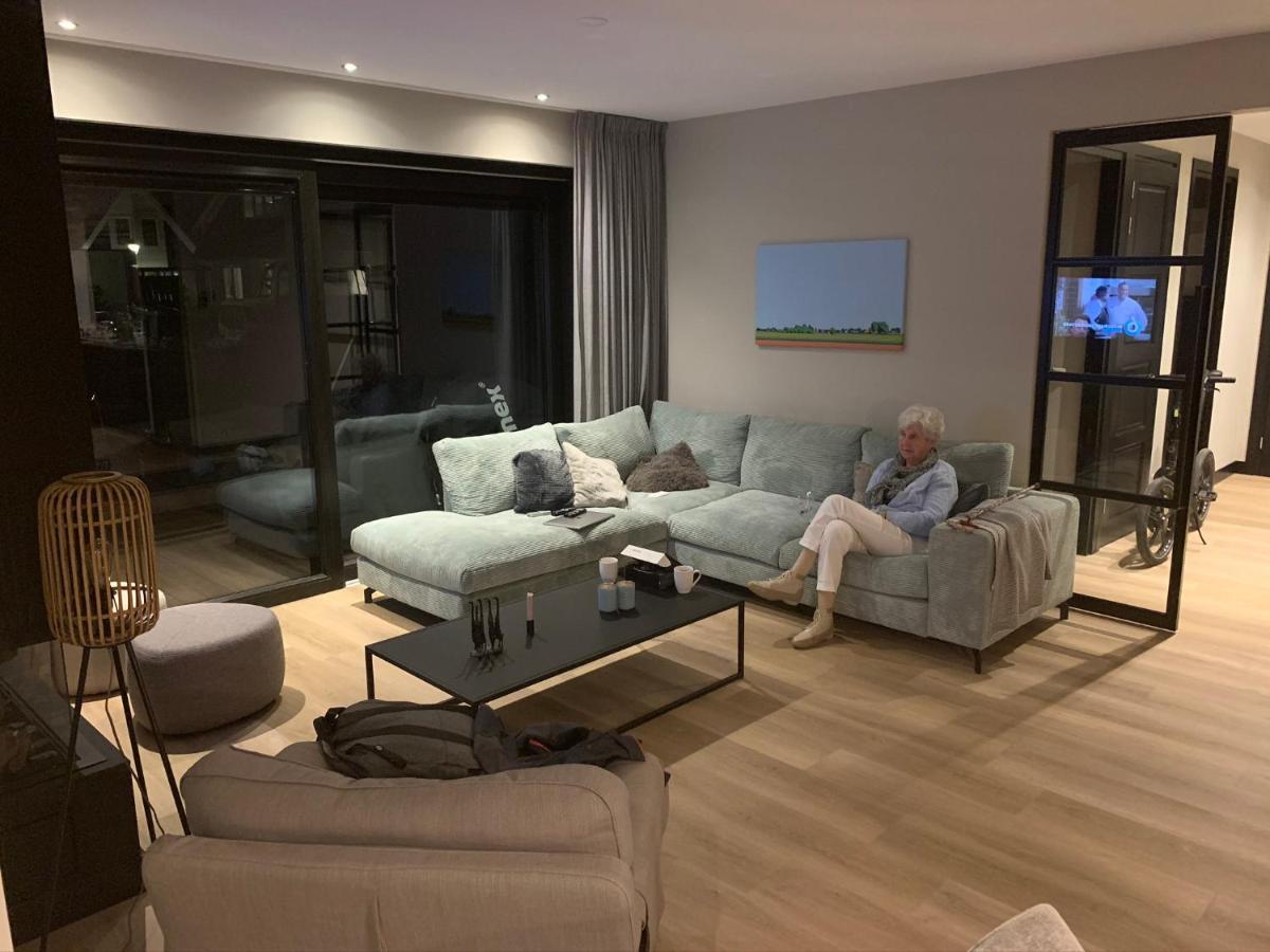 New High End Waterfront Family Villa Stavoren Luaran gambar